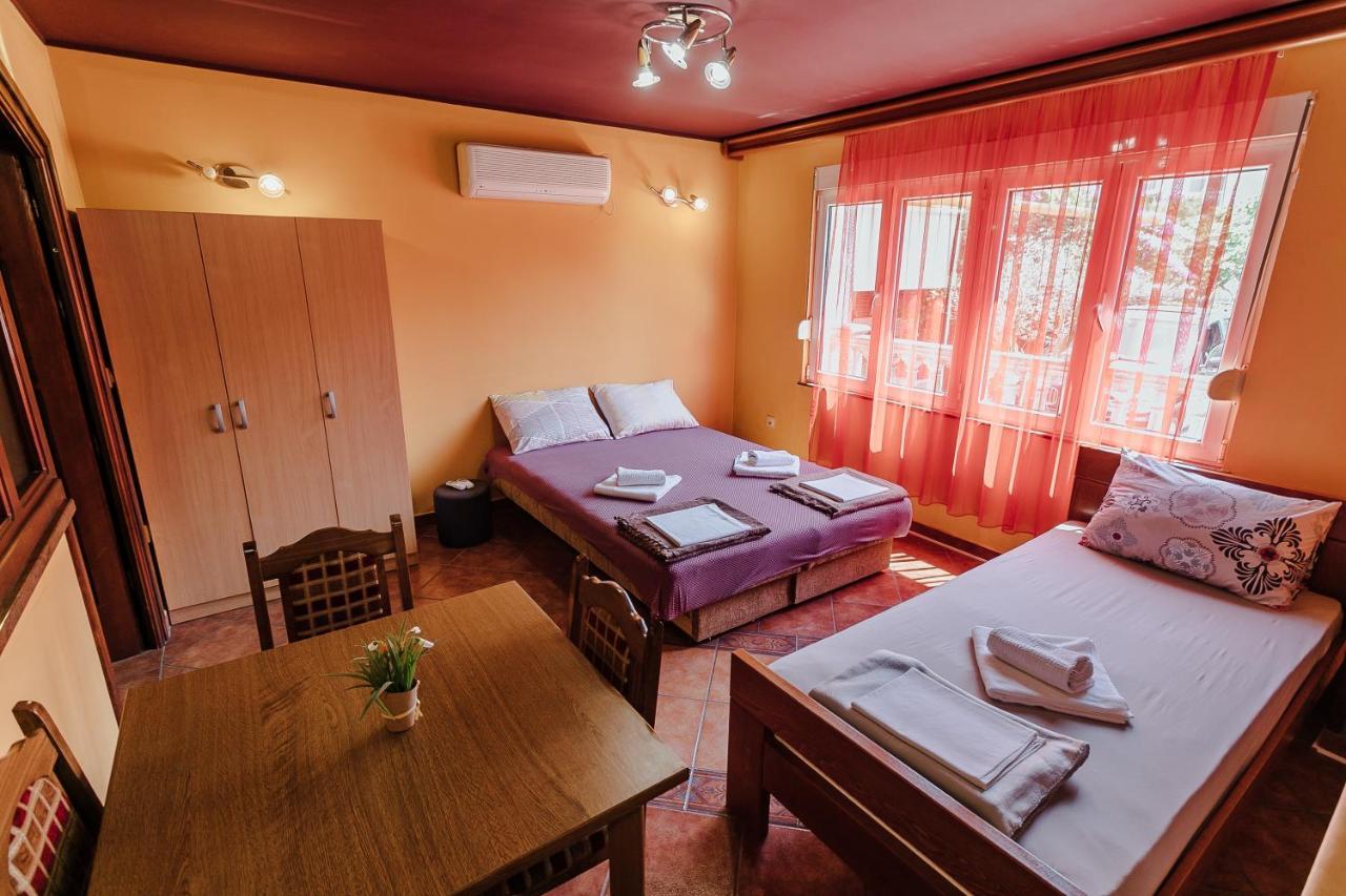 Guest House Villa Zivanovic Herceg Novi Bagian luar foto