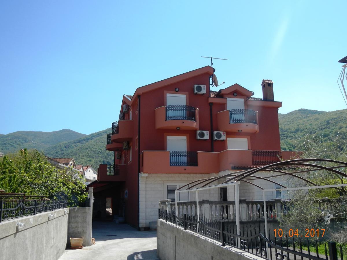 Guest House Villa Zivanovic Herceg Novi Bagian luar foto