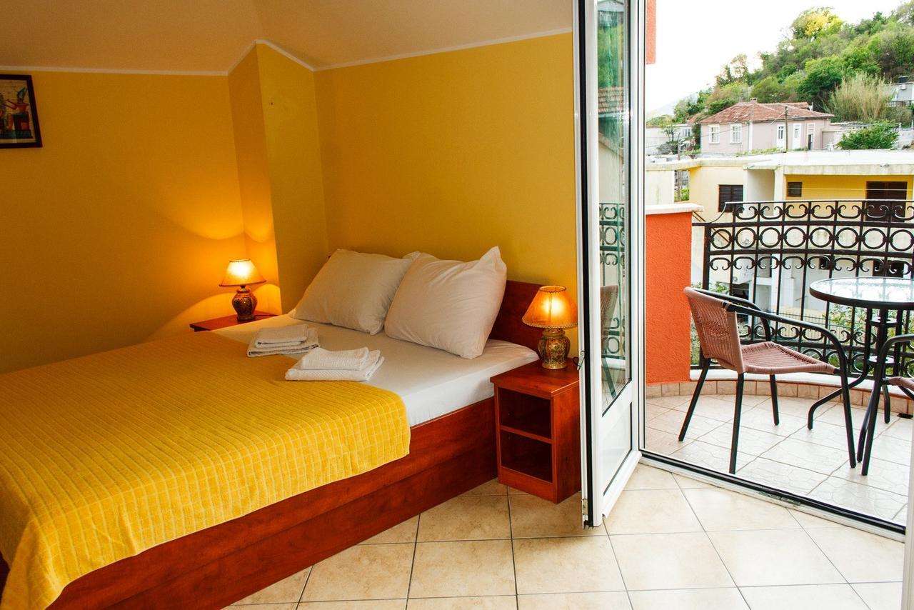 Guest House Villa Zivanovic Herceg Novi Bagian luar foto