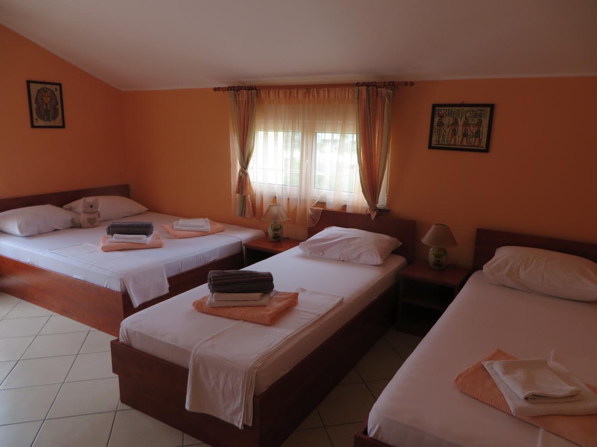 Guest House Villa Zivanovic Herceg Novi Bagian luar foto