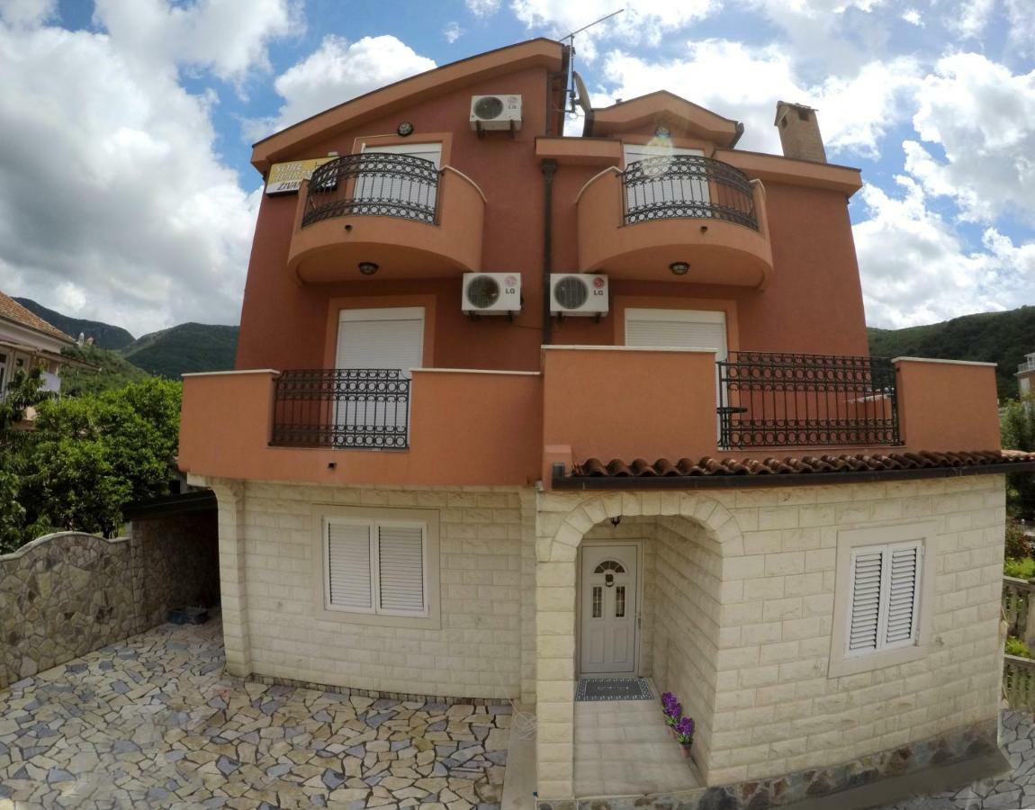 Guest House Villa Zivanovic Herceg Novi Bagian luar foto