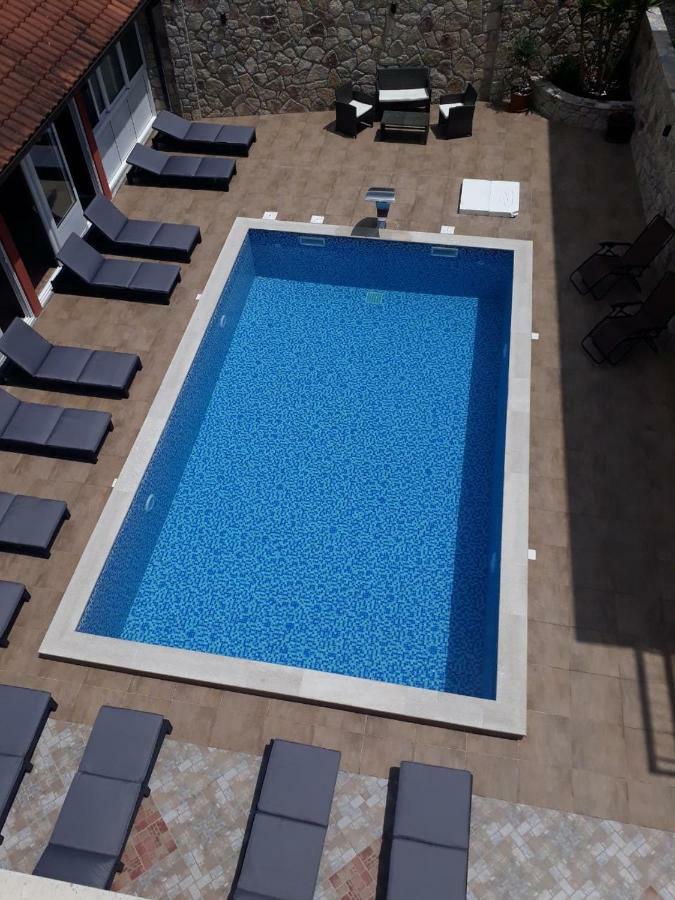 Guest House Villa Zivanovic Herceg Novi Bagian luar foto