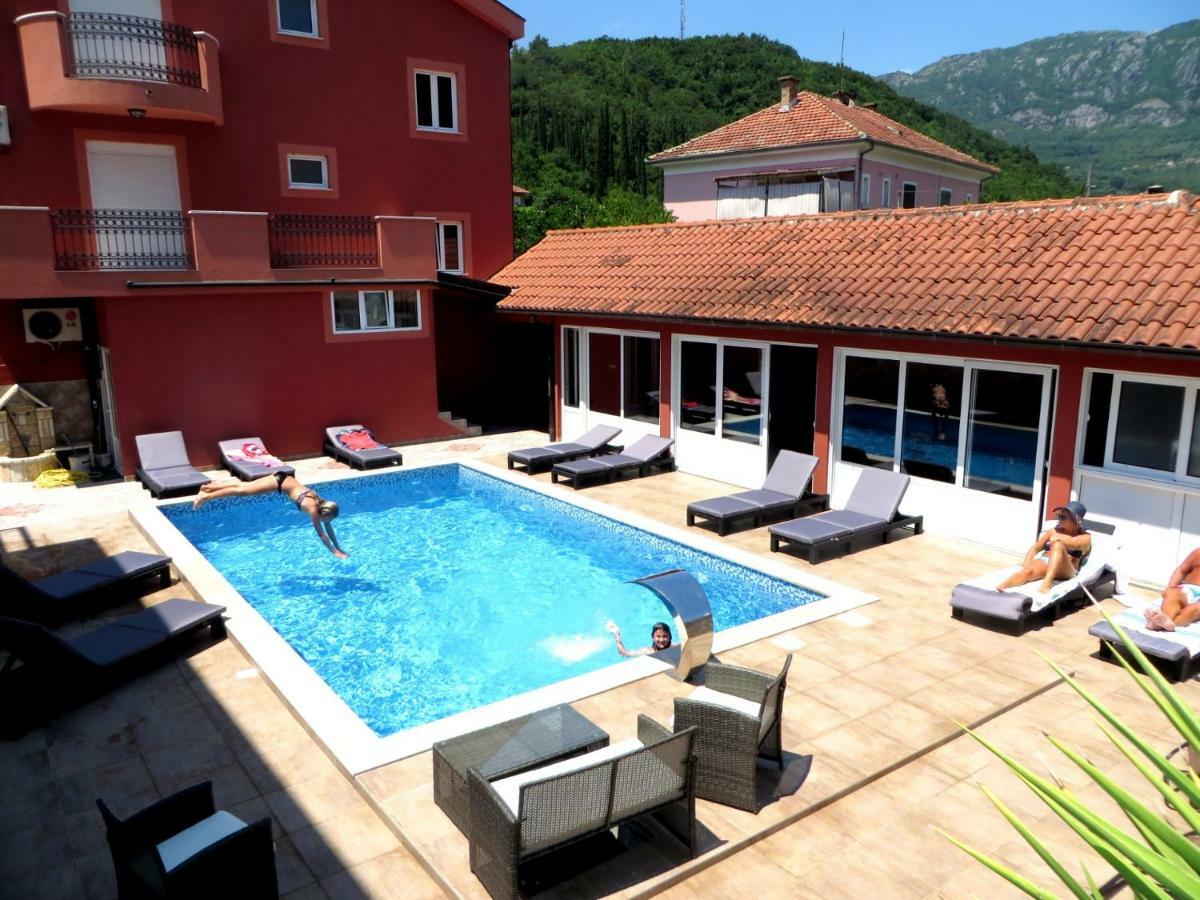 Guest House Villa Zivanovic Herceg Novi Bagian luar foto